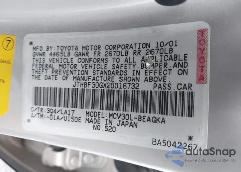 2002 Lexus Es 300 z USA, uszkodzony, nr VIN JTHBF30GX20016732